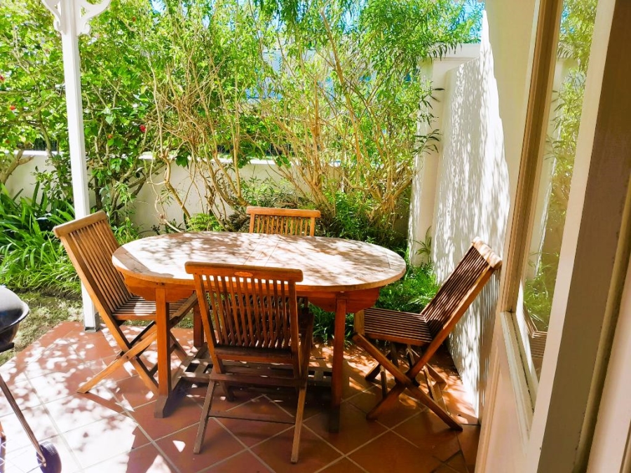 3 Bedroom Property for Sale in River Club Western Cape
